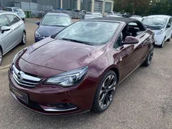 Rot Gebraucht 2015 Opel Cascada Innovation Cabrio | 9.800 € (Fairer Preis)