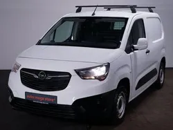 Weiß Gebraucht 2020 Opel Combo Edition Van / Kleinbus | 9.999 € (Superpreis)