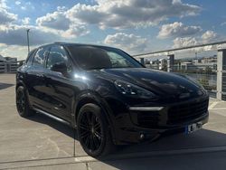 Schwarz Gebraucht 2016 Porsche Cayenne S SUV | 34.600 € (Fairer Preis)