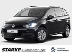 Schwarz (deep black perleffekt) Gebraucht 2024 VW Touran Comfortline Van / Kleinbus | 32.950 € (Fairer Preis)