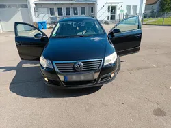 Schwarz Gebraucht 2007 VW Passat Kombi | 1.500 € (Fairer Preis)
