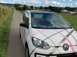 Weiß Gebraucht 2017 VW up! take up! Kleinwagen | 3.300 € (Guter Preis)