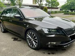 Braun Gebraucht 2016 Skoda Superb LAURIN & KLEMENT Kombi | 21.000 € (Fairer Preis)