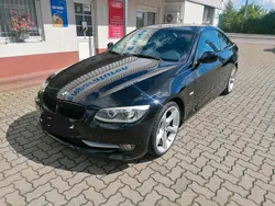 Schwarz Gebraucht 2010 BMW 318 Coupé | 7.500 € (Etwas zu teuer)