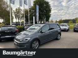 Grau Gebraucht 2025 VW Touran Comfortline Van / Kleinbus | 33.880 € (Fairer Preis)