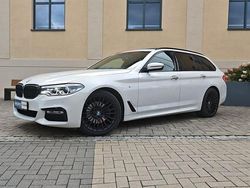 Weiß Gebraucht 2018 BMW 520 M Sport Limousine | 26.999 € (Teuer)