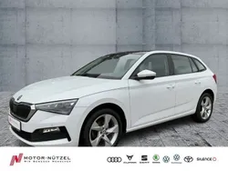 Moonweiss metallic Gebraucht 2020 Skoda Scala Style Kleinwagen | 18.350 € (Fairer Preis)