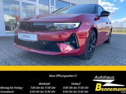 Rot Gebraucht 2024 Opel Astra Limousine | 25.450 € (Fairer Preis)