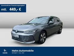 Grau Gebraucht 2024 VW Passat Business Kombi | 32.770 €