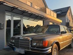 Silber Gebraucht 1976 Mercedes 350 SE Limousine | 13.750 €
