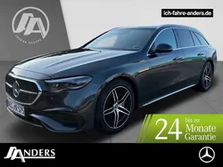 Grau graphitgrau Gebraucht 2023 Mercedes E220 AMG Kombi | 47.450 € (Superpreis)
