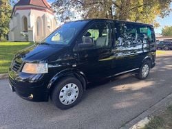 Ebenholzschwarz Gebraucht 2009 VW T5 Startline Van | 7.990 € (Superpreis)