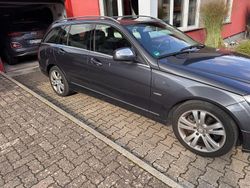 Schwarz Gebraucht 2008 Mercedes C180 Avantgarde Kombi | 7.325 € (Etwas zu teuer)
