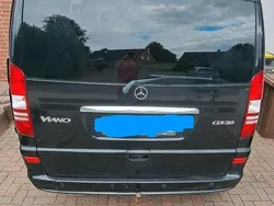 Schwarz Gebraucht 2011 Mercedes Viano Van / Kleinbus | 22.500 €