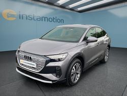 Grau Gebraucht 2022 Audi Q4 e-tron SUV | 27.949 € (Etwas zu teuer)
