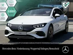 Weiß Gebraucht 2022 Mercedes EQE350 Electric Art Limousine | 47.490 € (Fairer Preis)
