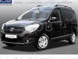 Perlmuttschwarz met Gebraucht 2020 Dacia Dokker Comfort Van | 17.444 € (Etwas zu teuer)