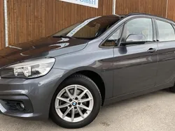 Mineralgrau metallic Gebraucht 2017 BMW 216 Van / Kleinbus | 10.530 € (Guter Preis)