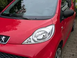 Rot Gebraucht 2010 Peugeot 107 Filou Kleinwagen | 2.800 € (Fairer Preis)