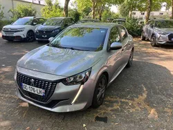 Silber Gebraucht 2021 Peugeot 208 Active Kleinwagen | 8.925 € (Fairer Preis)