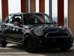 Schwarz Gebraucht 2013 Mini ONE Salt Kleinwagen | 7.700 € (Teuer)