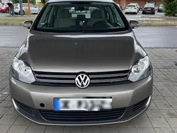 Braun Gebraucht 2009 VW Golf VI Limousine | 5.200 € (Guter Preis)