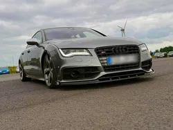Grau Gebraucht 2013 Audi S7 Comfort Kleinwagen | 37.000 €