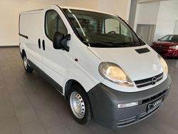 Weiß Gebraucht 2006 Opel Vivaro Van | 6.990 €