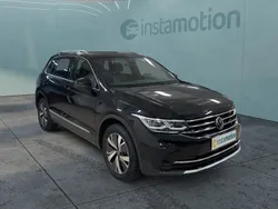 Schwarz Gebraucht 2021 VW Tiguan Elegance SUV | 36.156 € (Teuer)