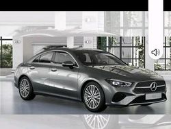 Grau Gebraucht 2018 Mercedes CLA180 Limousine | 19.000 €