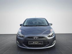 Grau Gebraucht 2016 Hyundai ix20 Trend Kleinwagen | 12.999 € (Fairer Preis)