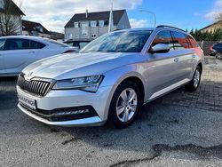 Silber Gebraucht 2020 Skoda Superb Ambition Kombi | 21.290 € (Fairer Preis)