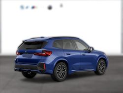 Blau metallic Gebraucht 2022 BMW X1 M Sport SUV | 49.030 €