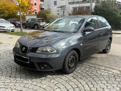 Grau Gebraucht 2007 Seat Ibiza Kleinwagen | 1.590 €