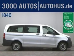Weiss Gebraucht 2018 Mercedes Vito Van / Kleinbus | 24.980 € (Guter Preis)