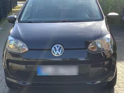 Schwarz Gebraucht 2014 VW up! Kleinwagen | 7.000 € (Teuer)