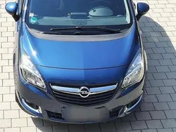 Blau Gebraucht 2017 Opel Meriva Edition Van / Kleinbus | 8.500 € (Fairer Preis)