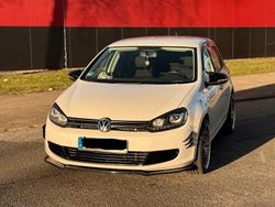 Weiß Gebraucht 2010 VW Golf VI Limousine | 4.250 € (Fairer Preis)