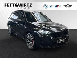 Black sapphire metallic Neu 2025 BMW X1 M Sport SUV | 62.990 € (Teuer)