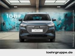 Grau (kieselgrau) Neu 2025 Audi Q4 e-tron Basis SUV | 36.920 € (Fairer Preis)