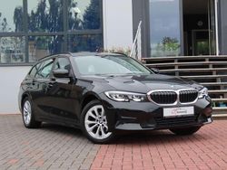 Schwarz Gebraucht 2021 BMW 318 Advantage Kombi | 19.900 € (Guter Preis)