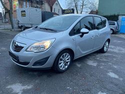 Argon silber/ice silver (m2) Gebraucht 2013 Opel Meriva Active Van / Kleinbus | 2.990 € (Superpreis)