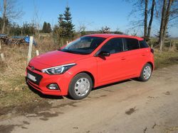 Rot Gebraucht 2020 Hyundai i20 YES! Kleinwagen | 11.400 € (Guter Preis)