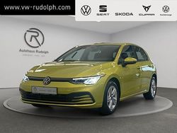 Limonengelb metallic (metallic) Gebraucht 2020 VW Golf VIII Life Limousine | 16.980 € (Fairer Preis)