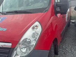 Rot Gebraucht 2017 Opel Movano Van | 12.950 €