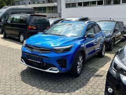 Blau Gebraucht 2023 Kia Stonic GT-Line SUV | 21.000 € (Fairer Preis)