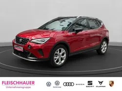 Rot Gebraucht 2022 Seat Arona FR SUV | 23.980 € (Fairer Preis)