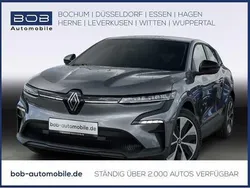 Grau Gebraucht 2023 Renault Mégane Evolution Limousine | 28.222 € (Teuer)