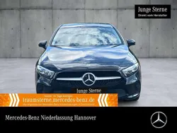Schwarz Gebraucht 2021 Mercedes A200 Advanced Plus Limousine | 25.590 € (Fairer Preis)