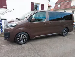 Braun Gebraucht 2021 Citroën Spacetourer Feel Van | 32.000 € (Guter Preis)